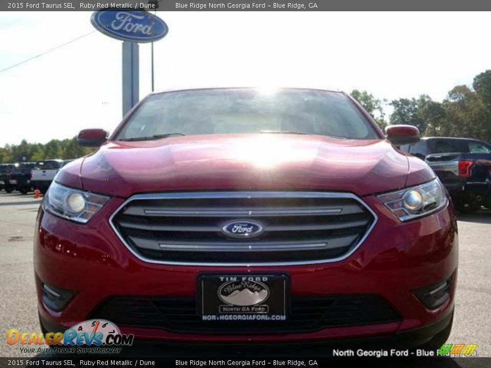 2015 Ford Taurus SEL Ruby Red Metallic / Dune Photo #8