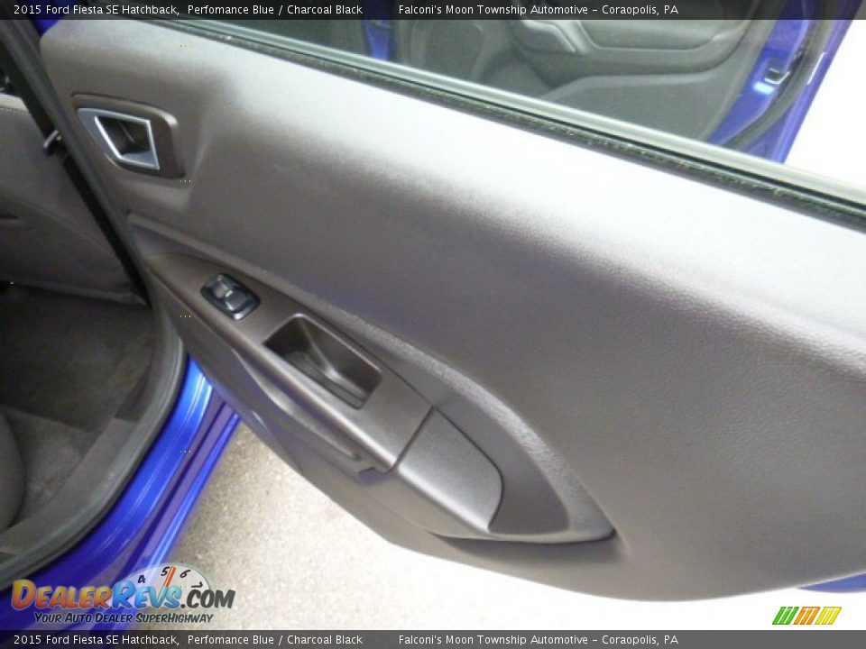 2015 Ford Fiesta SE Hatchback Perfomance Blue / Charcoal Black Photo #14