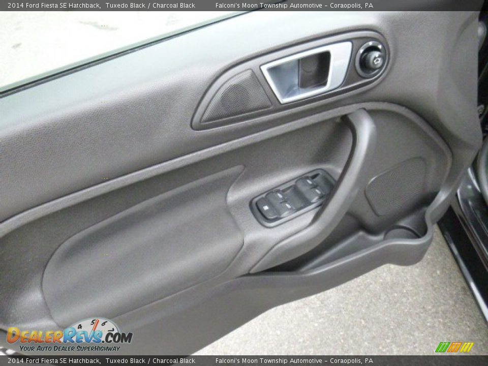 2014 Ford Fiesta SE Hatchback Tuxedo Black / Charcoal Black Photo #19