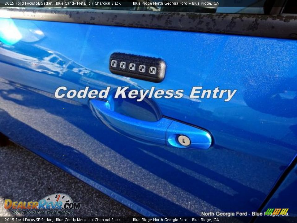 2015 Ford Focus SE Sedan Blue Candy Metallic / Charcoal Black Photo #25