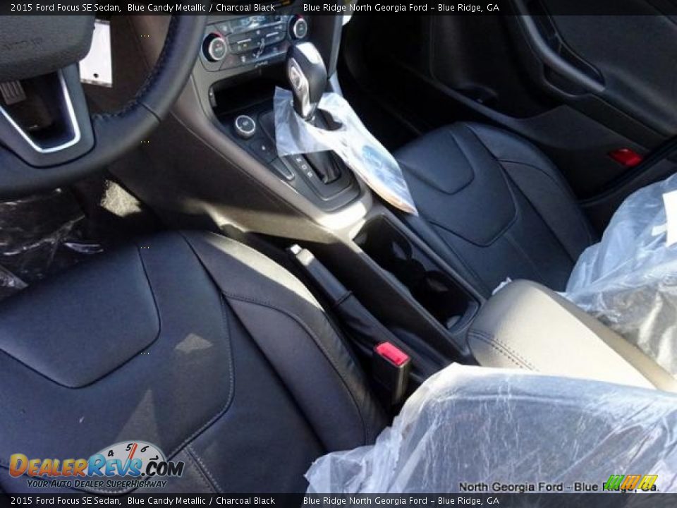 2015 Ford Focus SE Sedan Blue Candy Metallic / Charcoal Black Photo #26