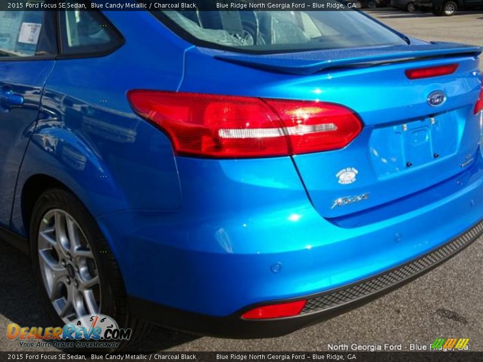 2015 Ford Focus SE Sedan Blue Candy Metallic / Charcoal Black Photo #36