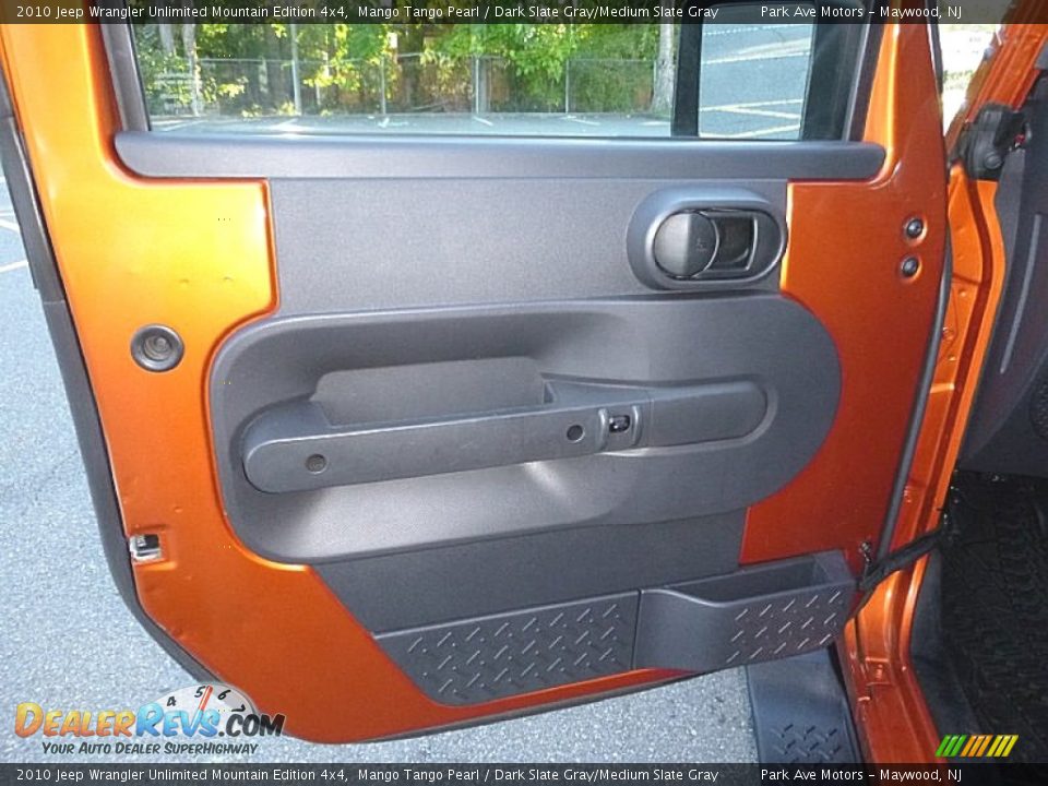 Door Panel of 2010 Jeep Wrangler Unlimited Mountain Edition 4x4 Photo #10