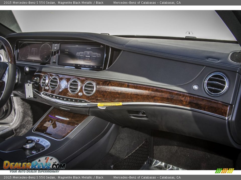 Dashboard of 2015 Mercedes-Benz S 550 Sedan Photo #8