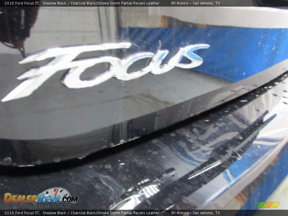 2016 Ford Focus ST Shadow Black / Charcoal Black/Smoke Storm Partial Recaro Leather Photo #9