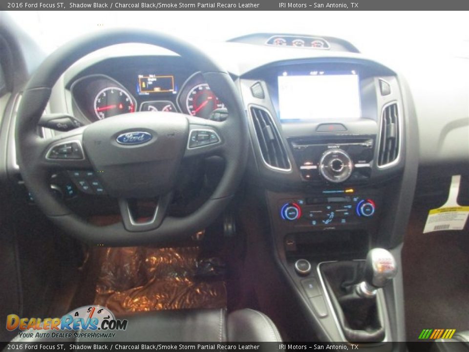 2016 Ford Focus ST Shadow Black / Charcoal Black/Smoke Storm Partial Recaro Leather Photo #14