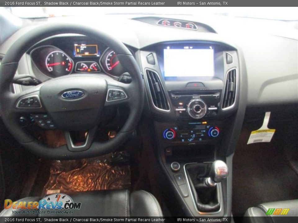 2016 Ford Focus ST Shadow Black / Charcoal Black/Smoke Storm Partial Recaro Leather Photo #15