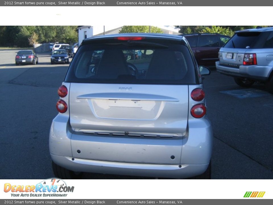 2012 Smart fortwo pure coupe Silver Metallic / Design Black Photo #4