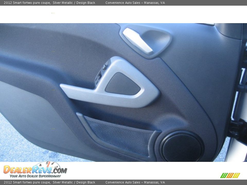 2012 Smart fortwo pure coupe Silver Metallic / Design Black Photo #16