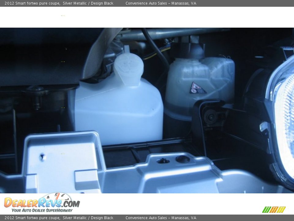 2012 Smart fortwo pure coupe Silver Metallic / Design Black Photo #20