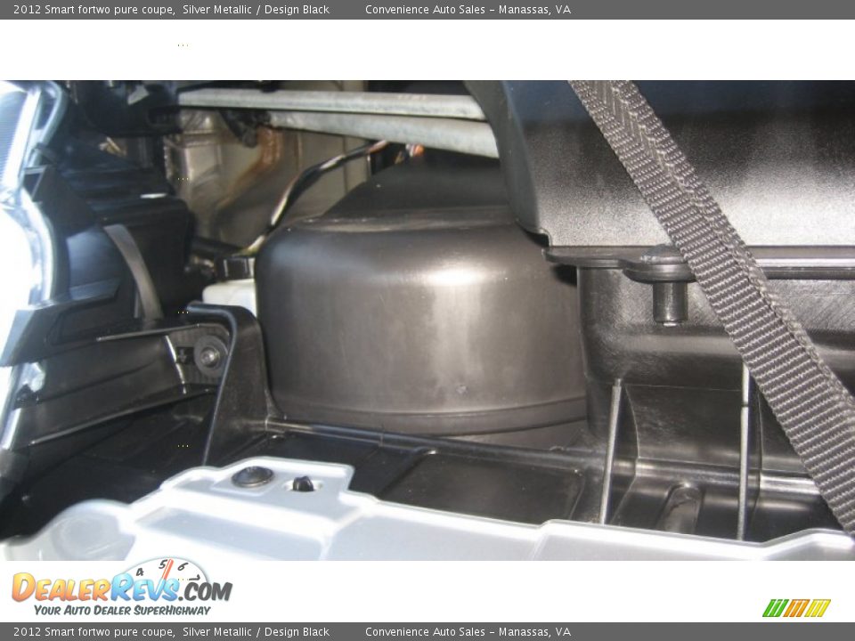 2012 Smart fortwo pure coupe Silver Metallic / Design Black Photo #21