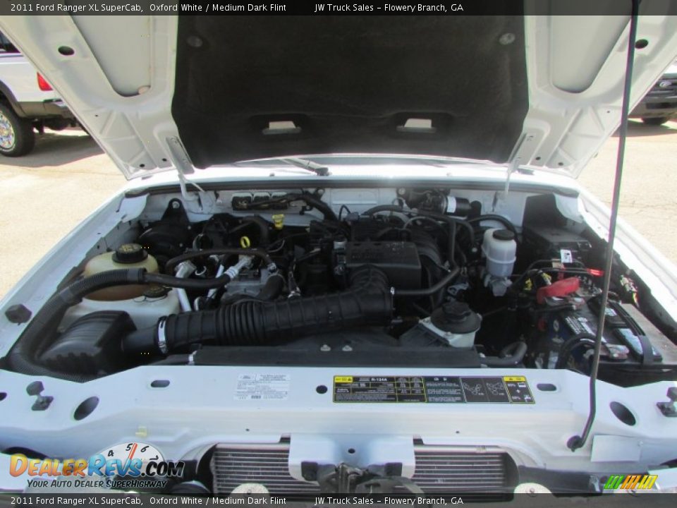 2011 Ford Ranger XL SuperCab Oxford White / Medium Dark Flint Photo #18