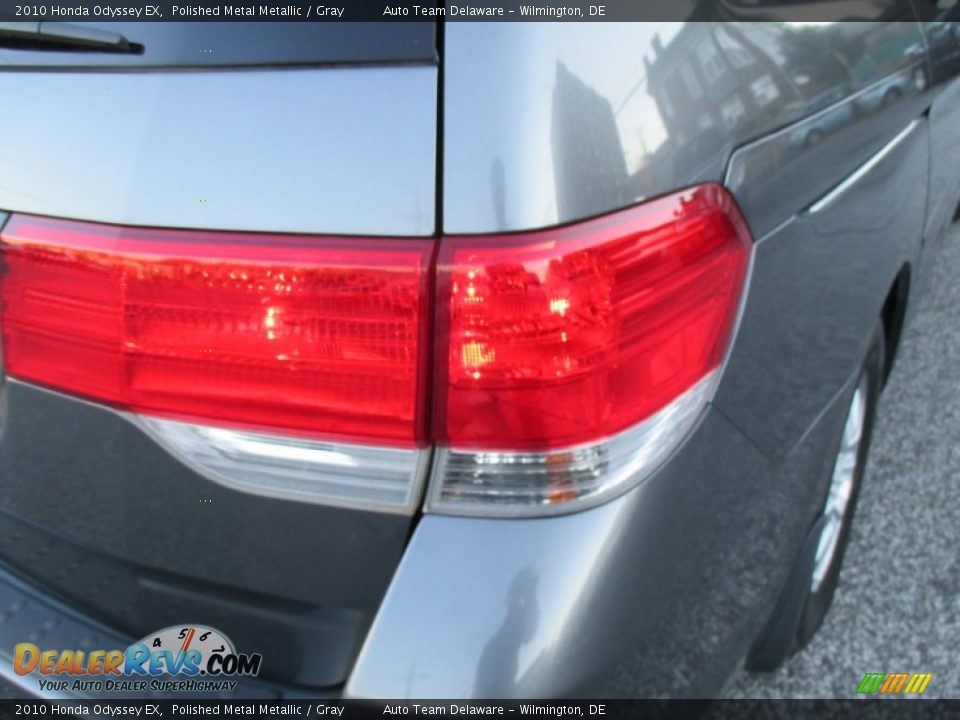 2010 Honda Odyssey EX Polished Metal Metallic / Gray Photo #31