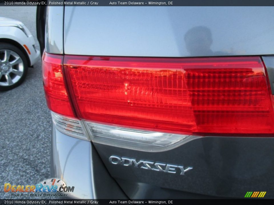 2010 Honda Odyssey EX Polished Metal Metallic / Gray Photo #32