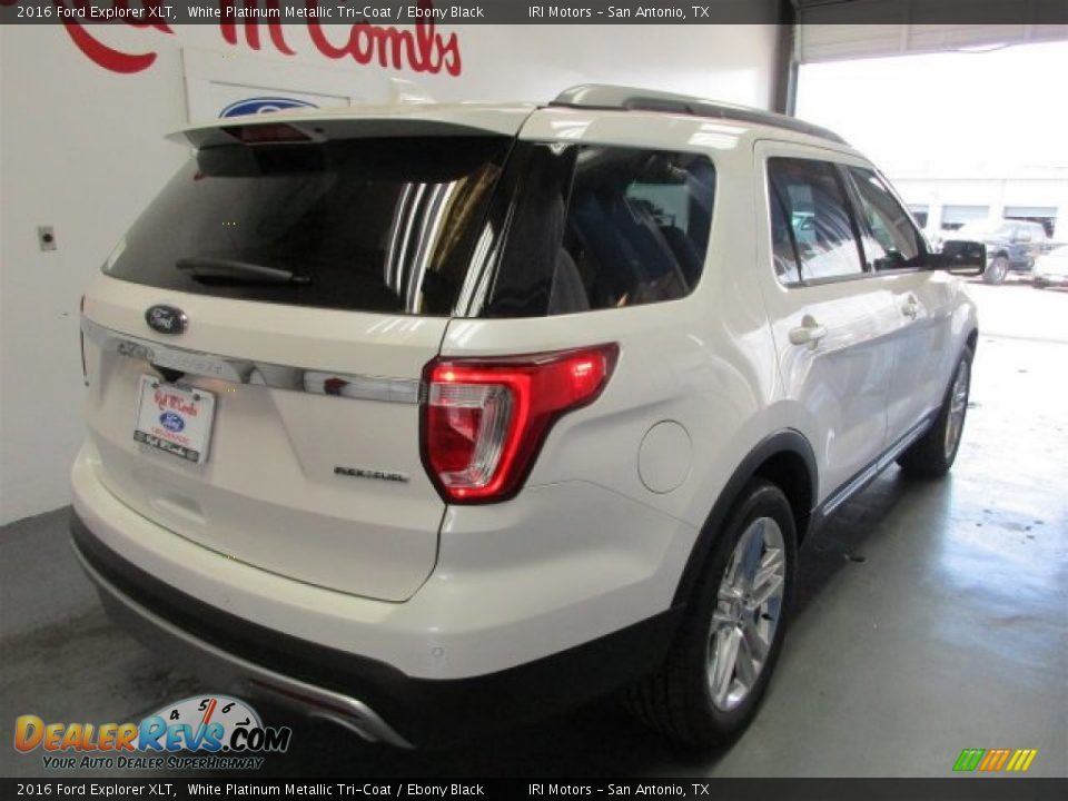 2016 Ford Explorer XLT White Platinum Metallic Tri-Coat / Ebony Black Photo #8