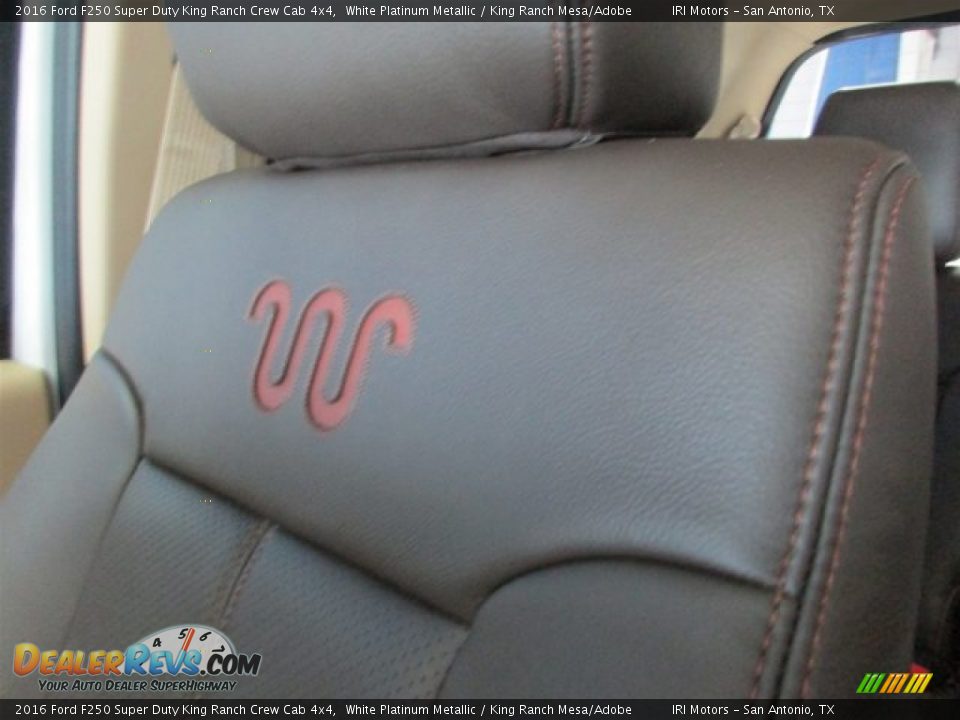 2016 Ford F250 Super Duty King Ranch Crew Cab 4x4 White Platinum Metallic / King Ranch Mesa/Adobe Photo #18