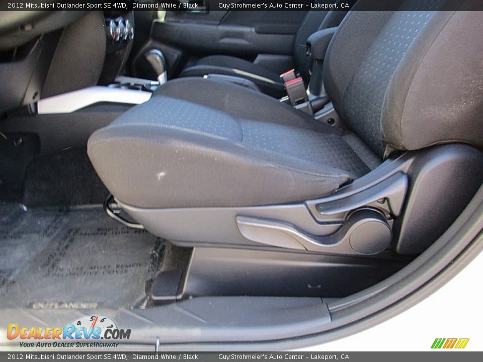 2012 Mitsubishi Outlander Sport SE 4WD Diamond White / Black Photo #20