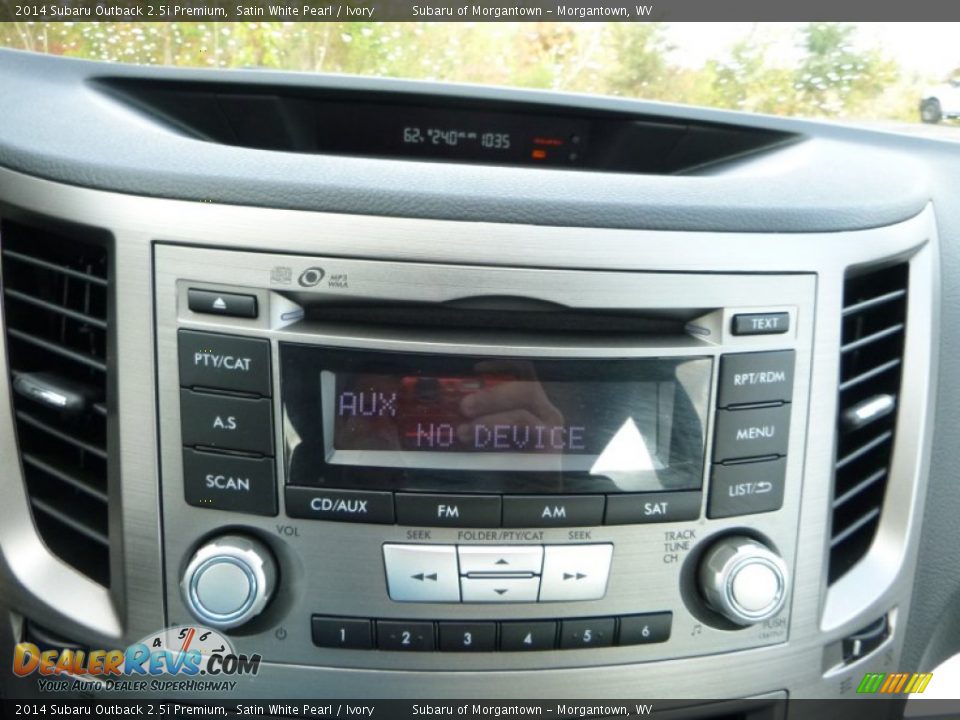 2014 Subaru Outback 2.5i Premium Satin White Pearl / Ivory Photo #18