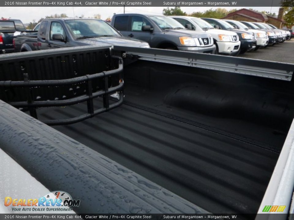 2016 Nissan Frontier Pro-4X King Cab 4x4 Glacier White / Pro-4X Graphite Steel Photo #5