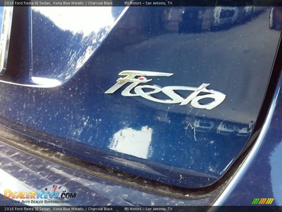 2016 Ford Fiesta SE Sedan Kona Blue Metallic / Charcoal Black Photo #14