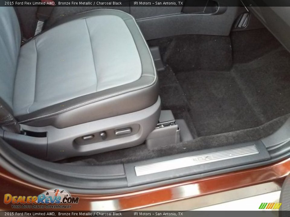 2015 Ford Flex Limited AWD Bronze Fire Metallic / Charcoal Black Photo #31