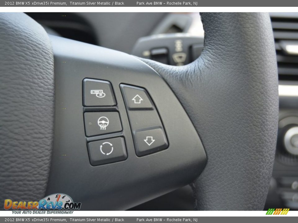 2012 BMW X5 xDrive35i Premium Titanium Silver Metallic / Black Photo #20