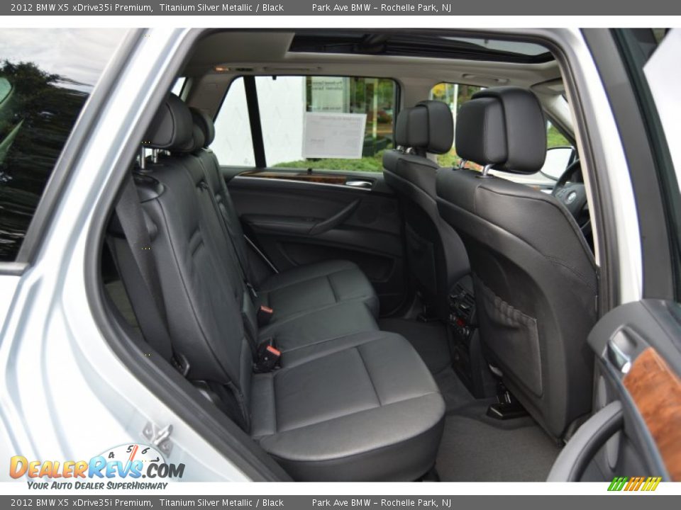 2012 BMW X5 xDrive35i Premium Titanium Silver Metallic / Black Photo #25