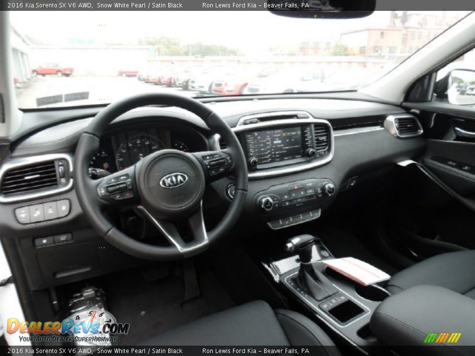 Satin Black Interior - 2016 Kia Sorento SX V6 AWD Photo #12