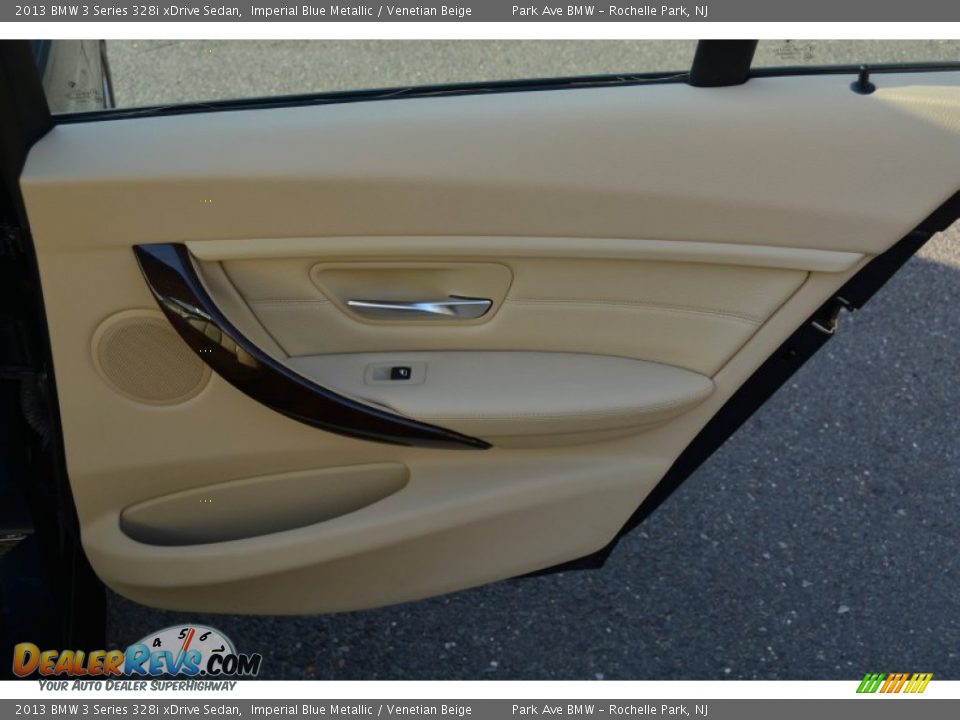 2013 BMW 3 Series 328i xDrive Sedan Imperial Blue Metallic / Venetian Beige Photo #24