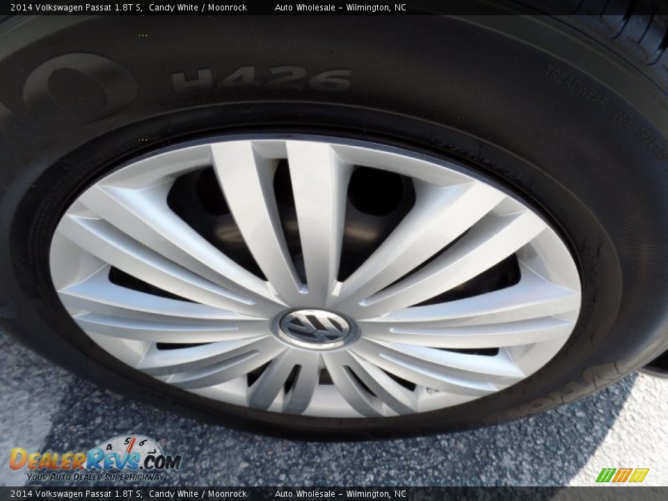 2014 Volkswagen Passat 1.8T S Candy White / Moonrock Photo #7