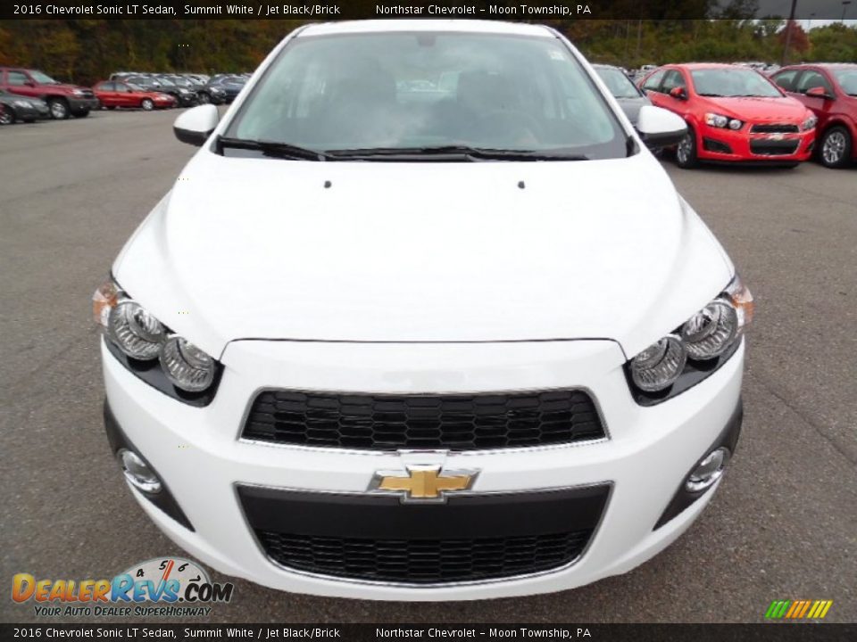 2016 Chevrolet Sonic LT Sedan Summit White / Jet Black/Brick Photo #2