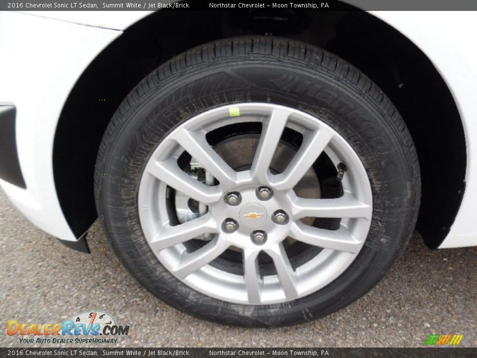 2016 Chevrolet Sonic LT Sedan Summit White / Jet Black/Brick Photo #10