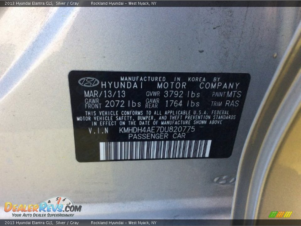 2013 Hyundai Elantra GLS Silver / Gray Photo #31