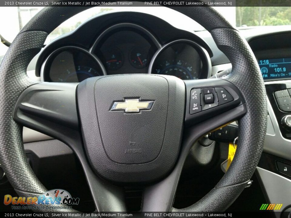 2013 Chevrolet Cruze LS Silver Ice Metallic / Jet Black/Medium Titanium Photo #13