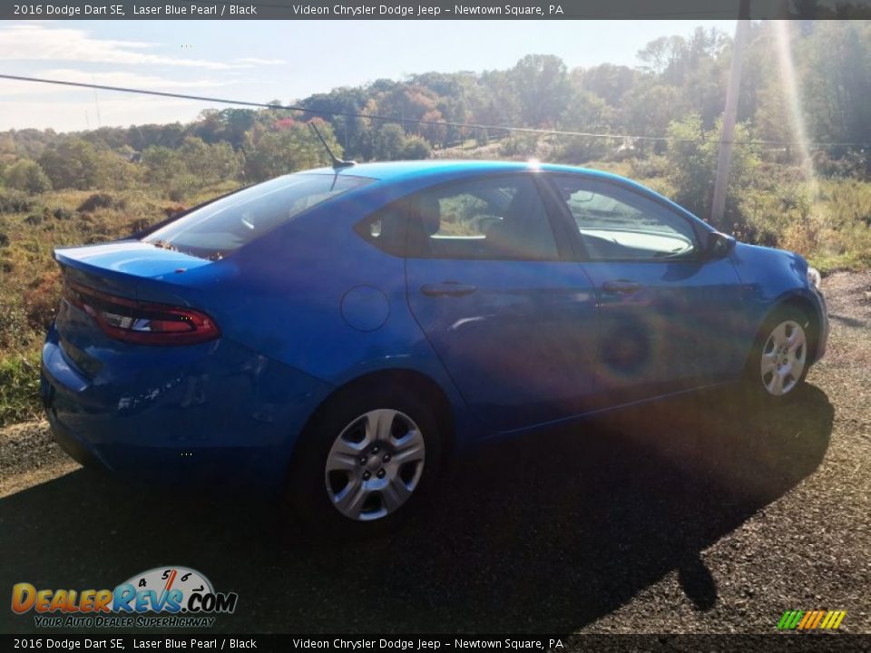 2016 Dodge Dart SE Laser Blue Pearl / Black Photo #3