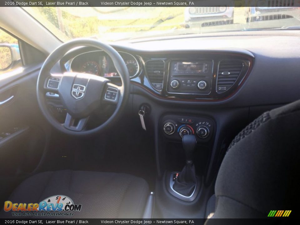 2016 Dodge Dart SE Laser Blue Pearl / Black Photo #4