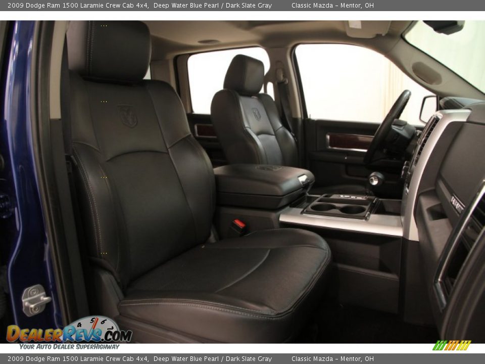 2009 Dodge Ram 1500 Laramie Crew Cab 4x4 Deep Water Blue Pearl / Dark Slate Gray Photo #16