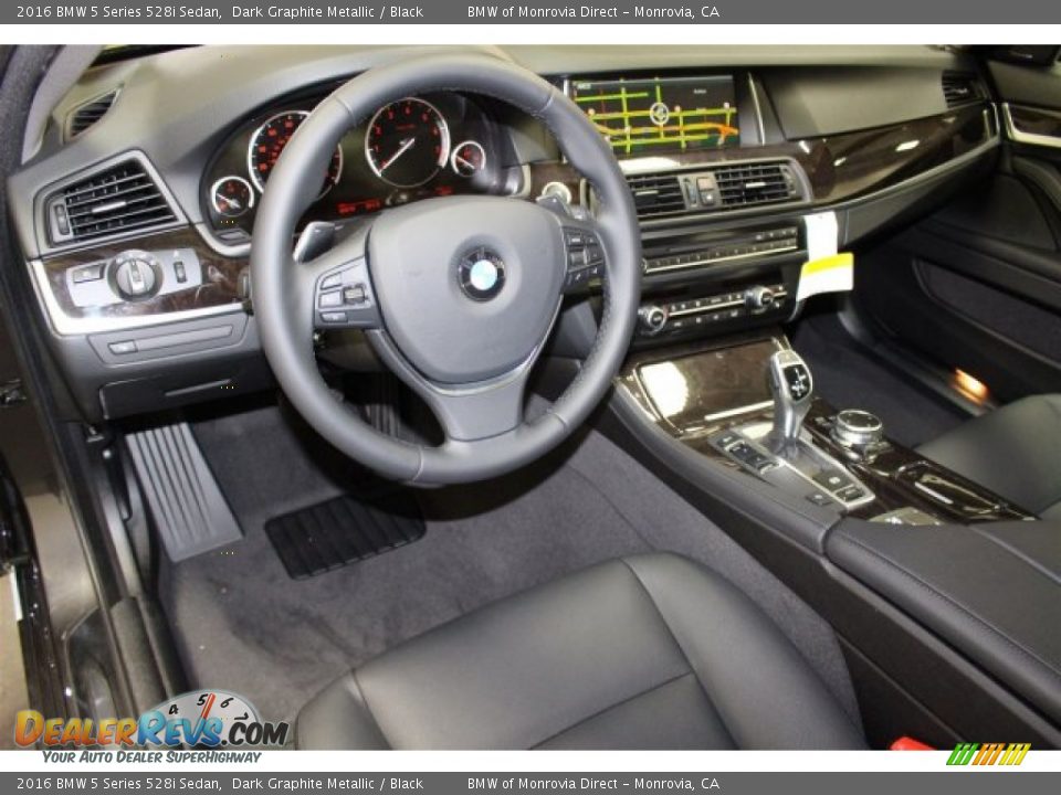 Black Interior - 2016 BMW 5 Series 528i Sedan Photo #7