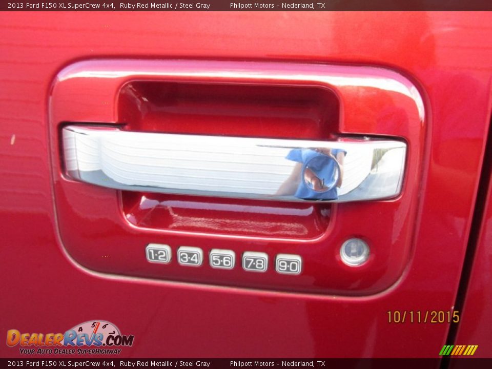 2013 Ford F150 XL SuperCrew 4x4 Ruby Red Metallic / Steel Gray Photo #32