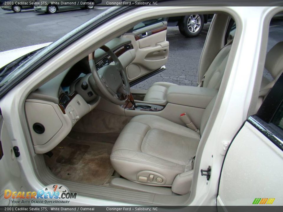 2001 Cadillac Seville STS White Diamond / Oatmeal Photo #8