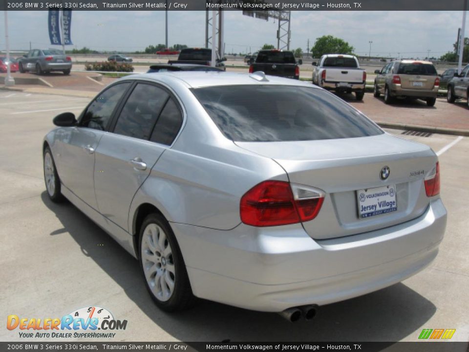 2006 BMW 3 Series 330i Sedan Titanium Silver Metallic / Grey Photo #7