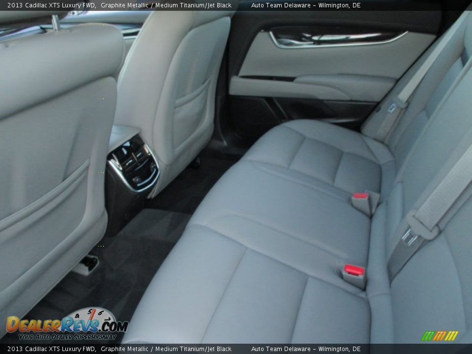 2013 Cadillac XTS Luxury FWD Graphite Metallic / Medium Titanium/Jet Black Photo #19