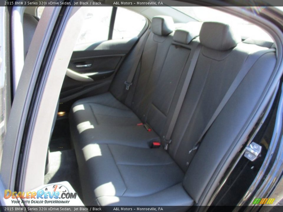 2015 BMW 3 Series 320i xDrive Sedan Jet Black / Black Photo #13