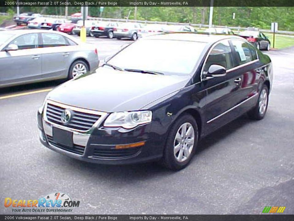 2006 Volkswagen Passat 2.0T Sedan Deep Black / Pure Beige Photo #4