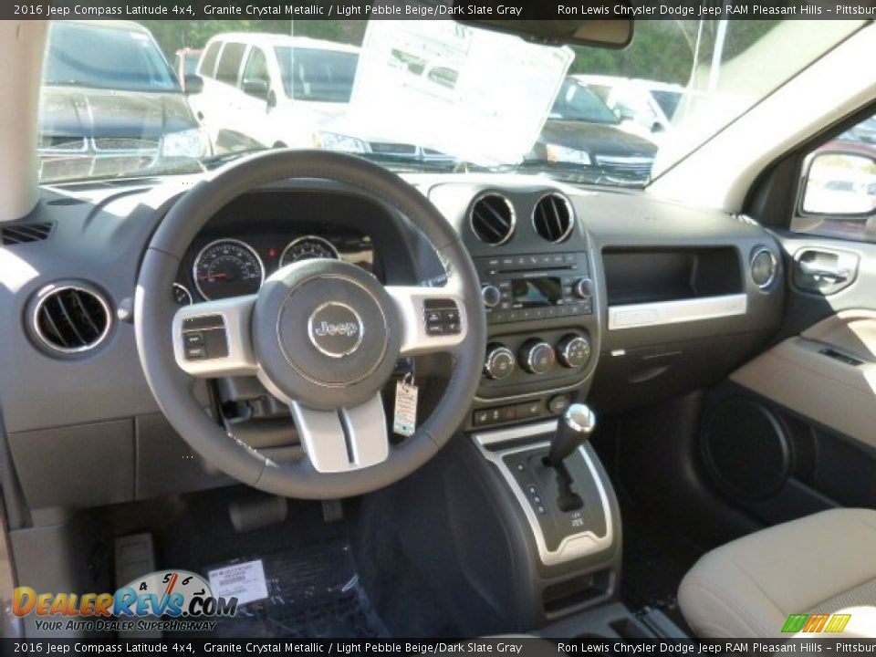 2016 Jeep Compass Latitude 4x4 Granite Crystal Metallic / Light Pebble Beige/Dark Slate Gray Photo #12