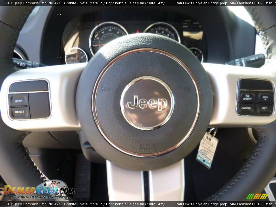 2016 Jeep Compass Latitude 4x4 Granite Crystal Metallic / Light Pebble Beige/Dark Slate Gray Photo #14