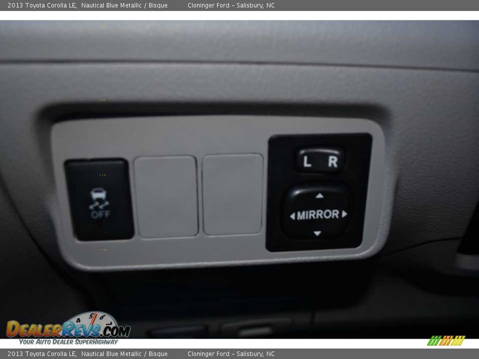 2013 Toyota Corolla LE Nautical Blue Metallic / Bisque Photo #26