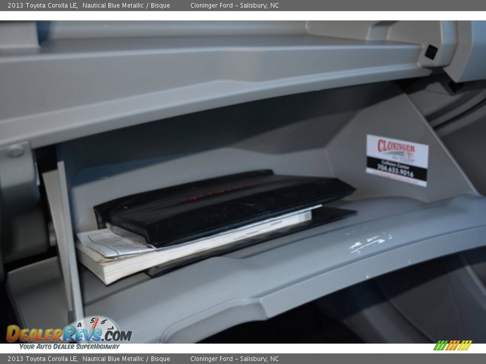 2013 Toyota Corolla LE Nautical Blue Metallic / Bisque Photo #27