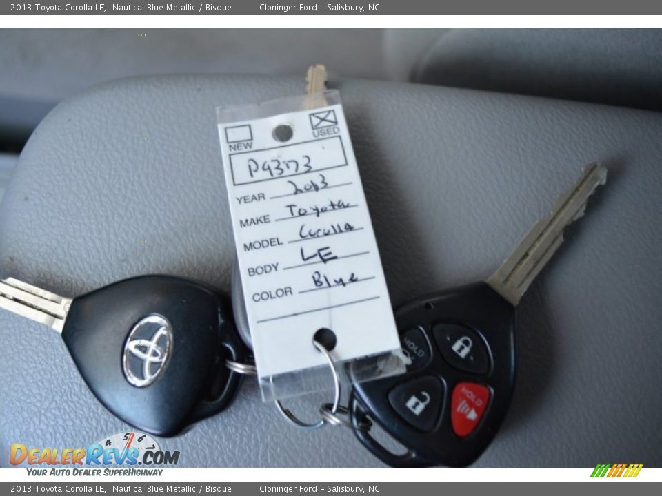 2013 Toyota Corolla LE Nautical Blue Metallic / Bisque Photo #28