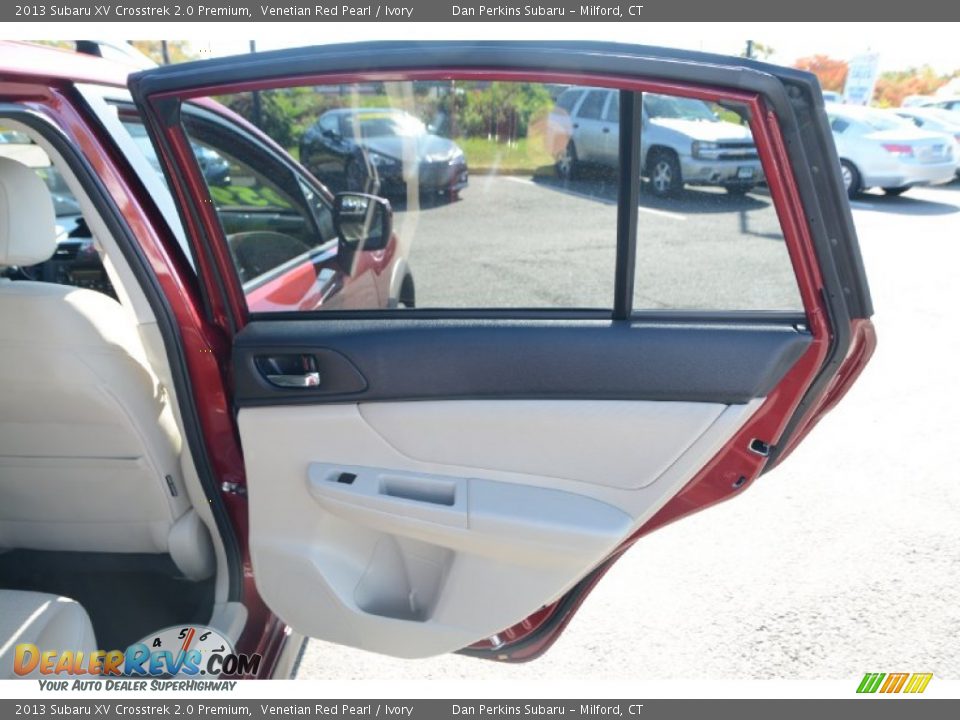 2013 Subaru XV Crosstrek 2.0 Premium Venetian Red Pearl / Ivory Photo #17